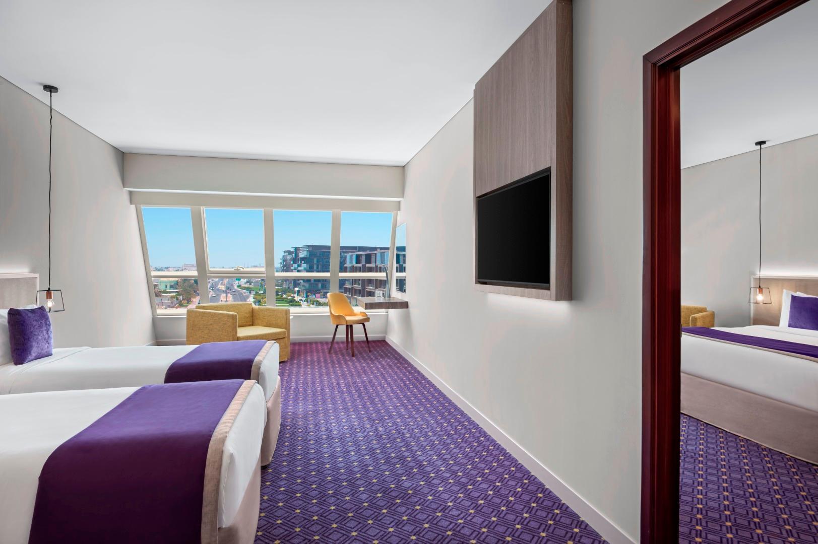 Leva Hotel Mazaya Centre Dubaï Extérieur photo