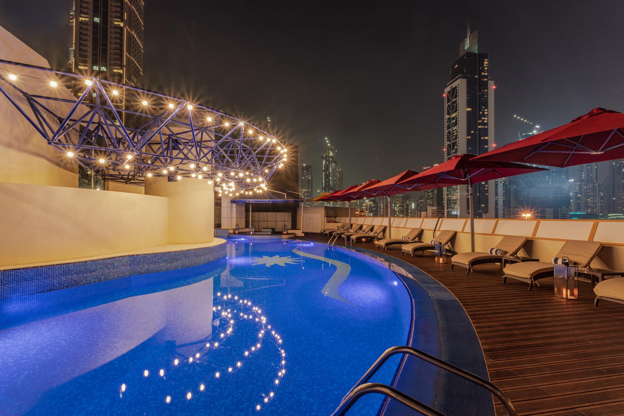 Leva Hotel Mazaya Centre Dubaï Extérieur photo