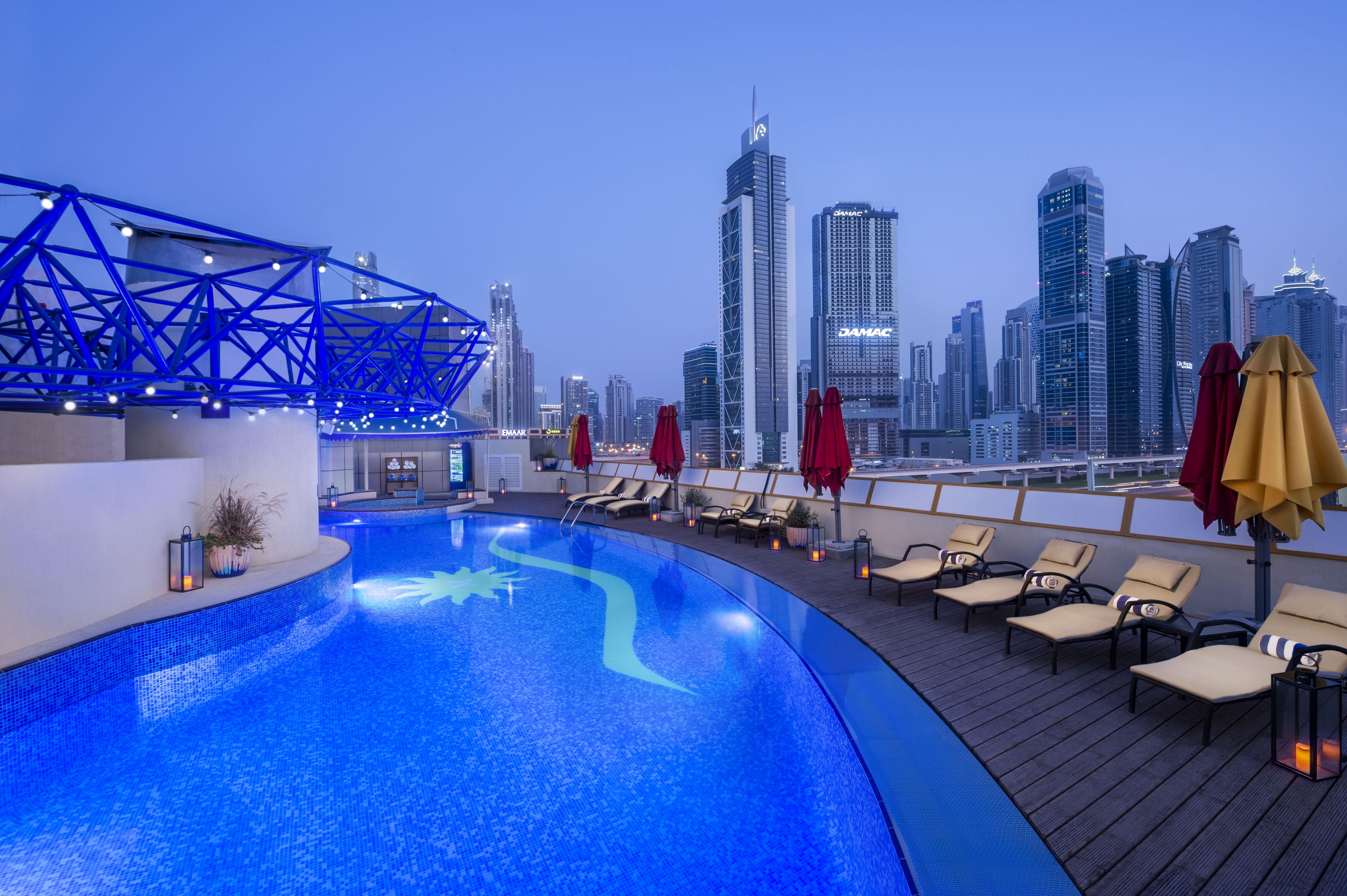 Leva Hotel Mazaya Centre Dubaï Extérieur photo